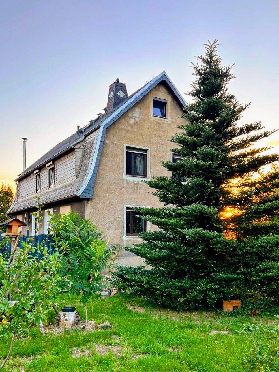 Familienfreundliches Einfamilienhaus mit 200 m², 3 Bädern und großem Grundstück, 9355 Gersdorf