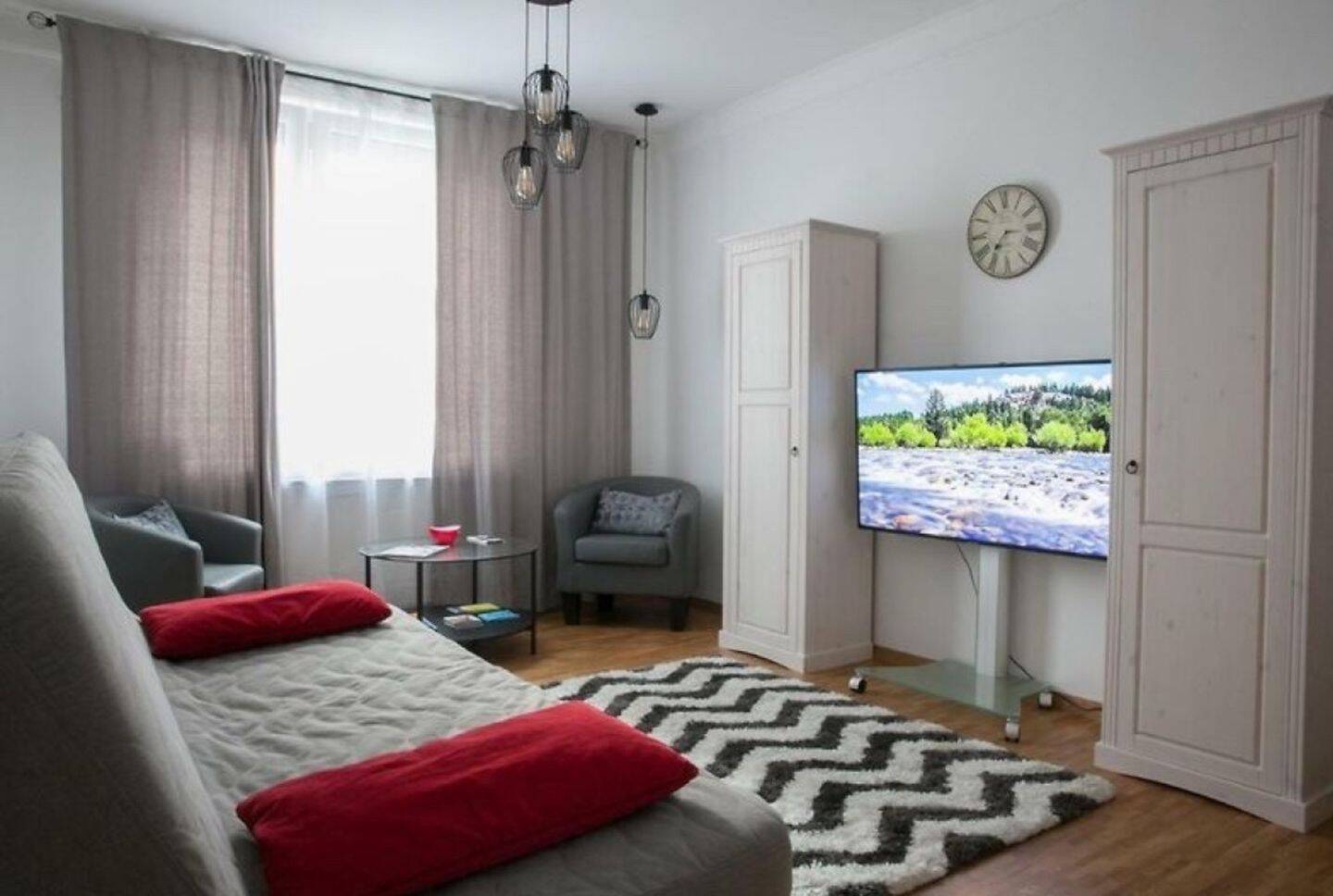 Möblierte 2,5 Zimmer-Wohnung im Lehenviertel, 70180 Stuttgart (Mitte Süd)