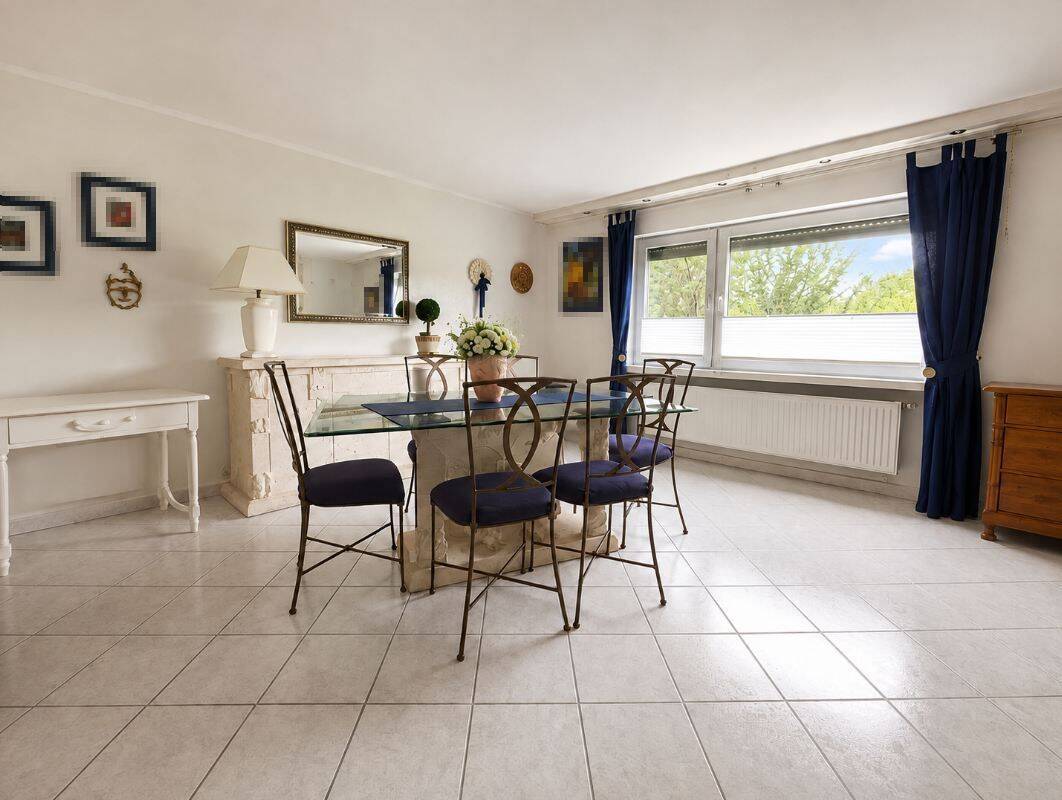 Charmant mit Wohlfühlcharakter: Modernisierte 3-Zimmer-Wohnung mit Balkon in Rheinbreitbach, 53619 Rheinbreitbach