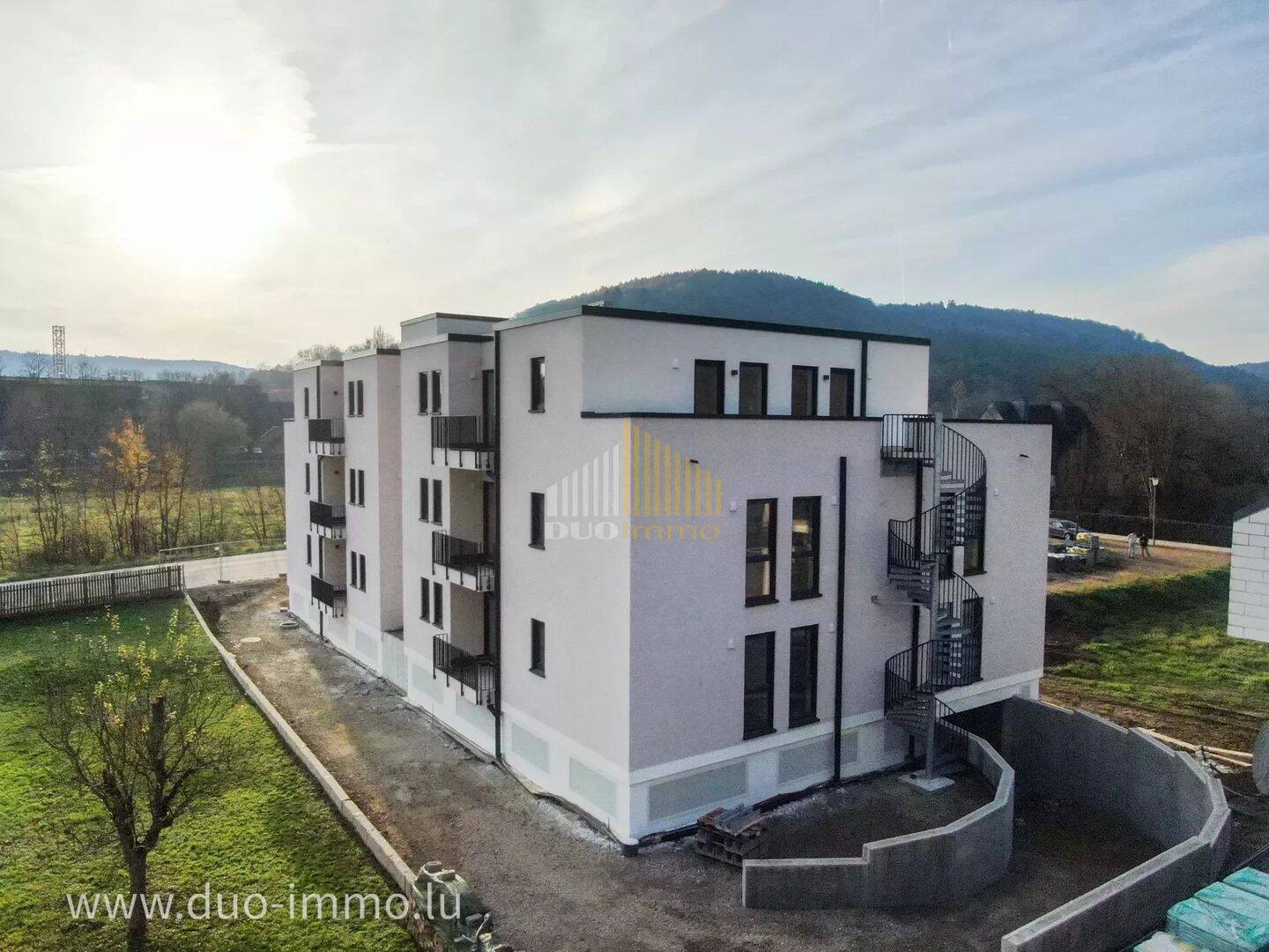 Moderne Wohnung direkt an der Grenze zu vermieten, 54668 Echternacherbrück