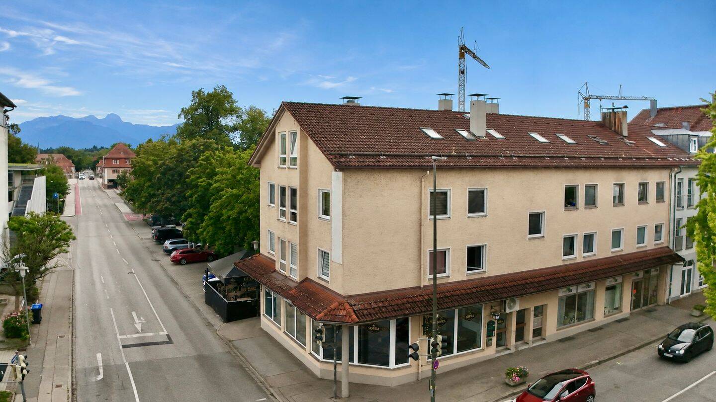 Helle 2,5-Zimmer-Dachgeschosswohnung mit Bergblick!, 83059 Kolbermoor