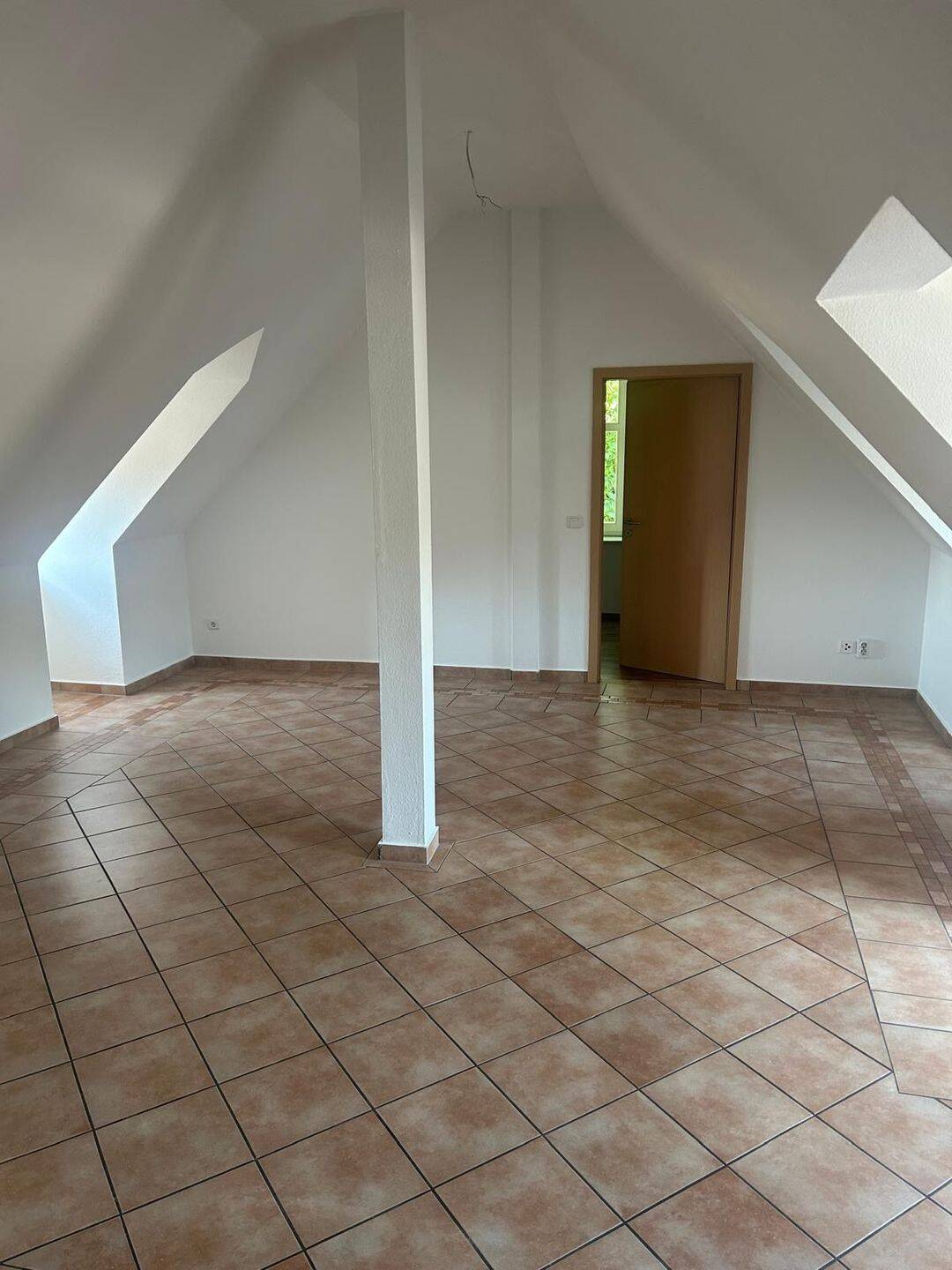 Schöne 2 Raum Dachgeschosswohnung, 38855 Wernigerode