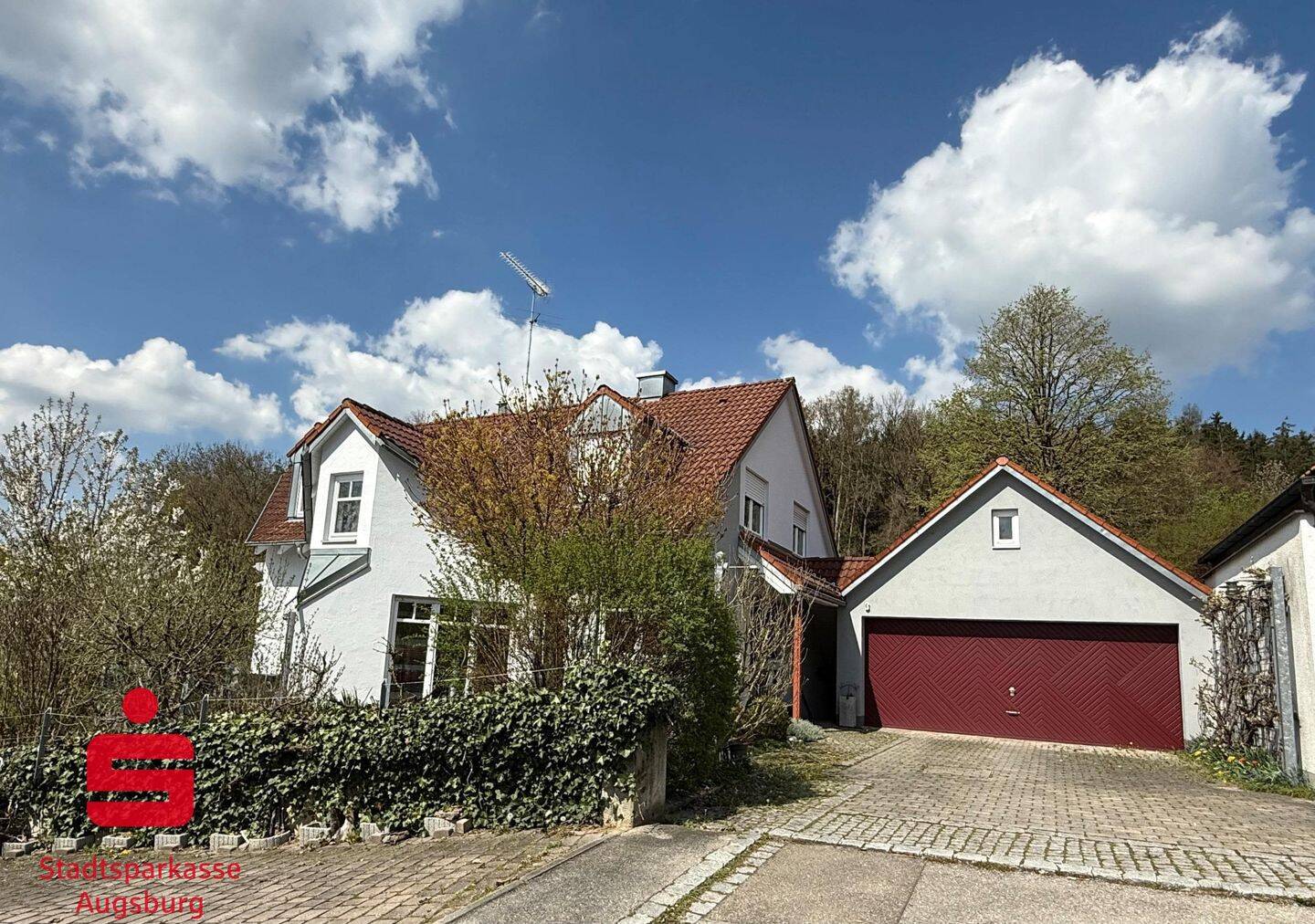 Exklusives Einfamilienhaus mit Einliegerwohnung, 86573 Obergriesbach