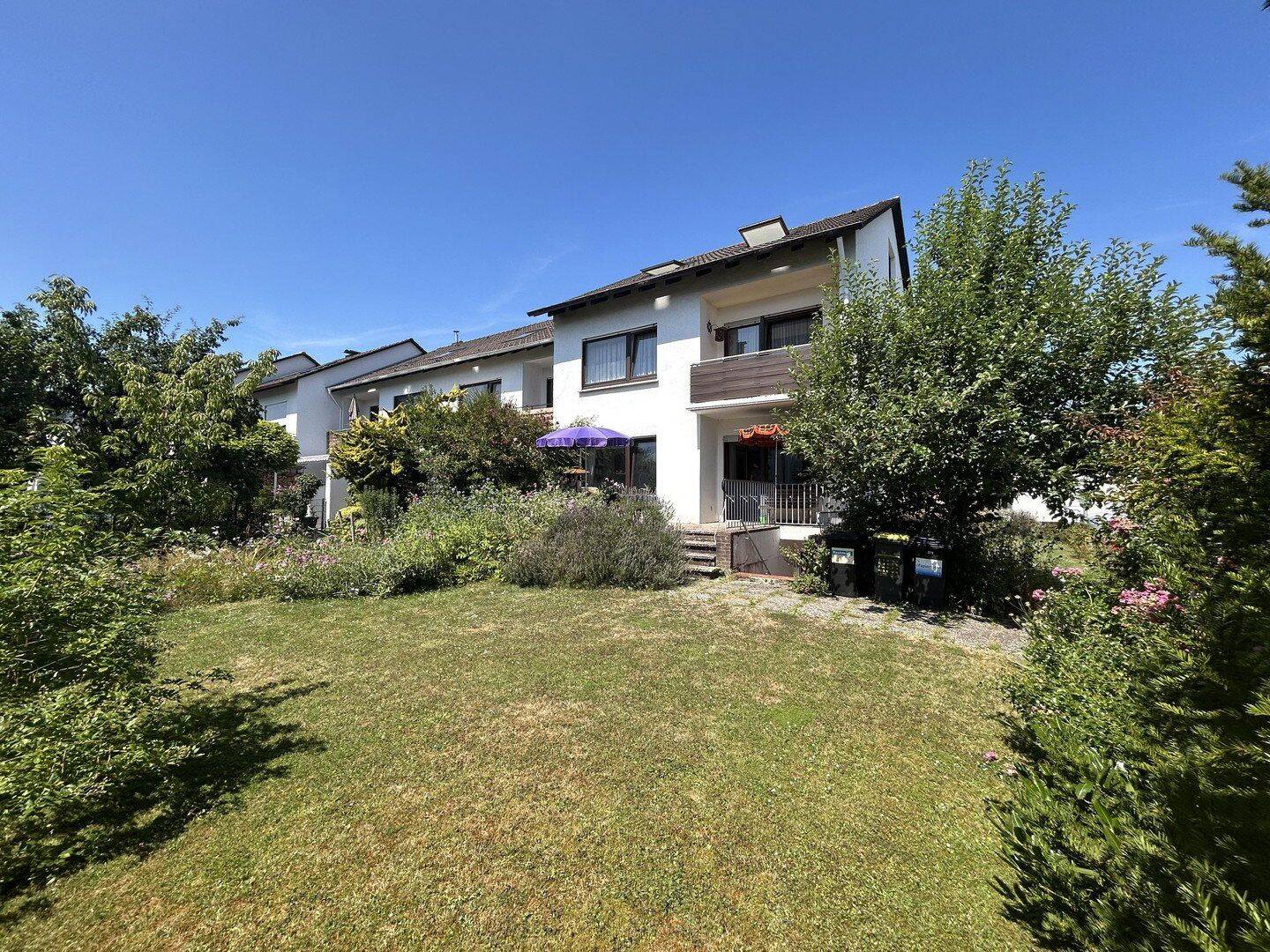 Reihenendhaus Bielefeld-Theesen von Privat, Provisionsfrei ! Viel Raum in beliebter Lage, 33739 Bielefeld