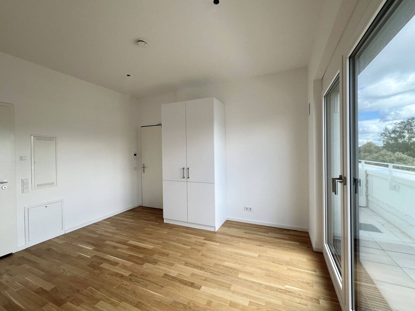 Grosses Studio – Studentenwohnheim zum sofortigen Einzug, 81549 München (Obergiesing Ramersdorf-Perlach Untergiesing-Harlaching)
