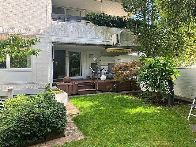 Wohnvergnügen par Excellence – hochwertige 3-Zimmer-Wohnung in Nord-Ost, 65193 Wiesbaden (Sonnenberg Wiesbaden)