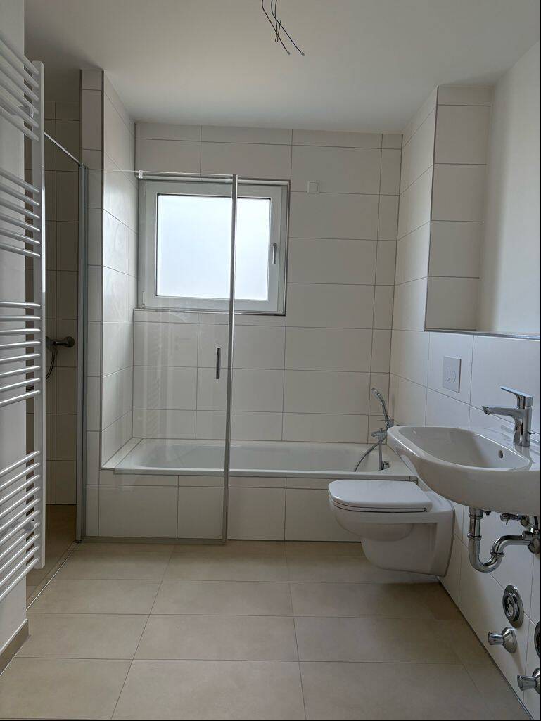 Helle 4-Zimmer-Wohnung mit Balkon in Durmersheim, 76448 Durmersheim