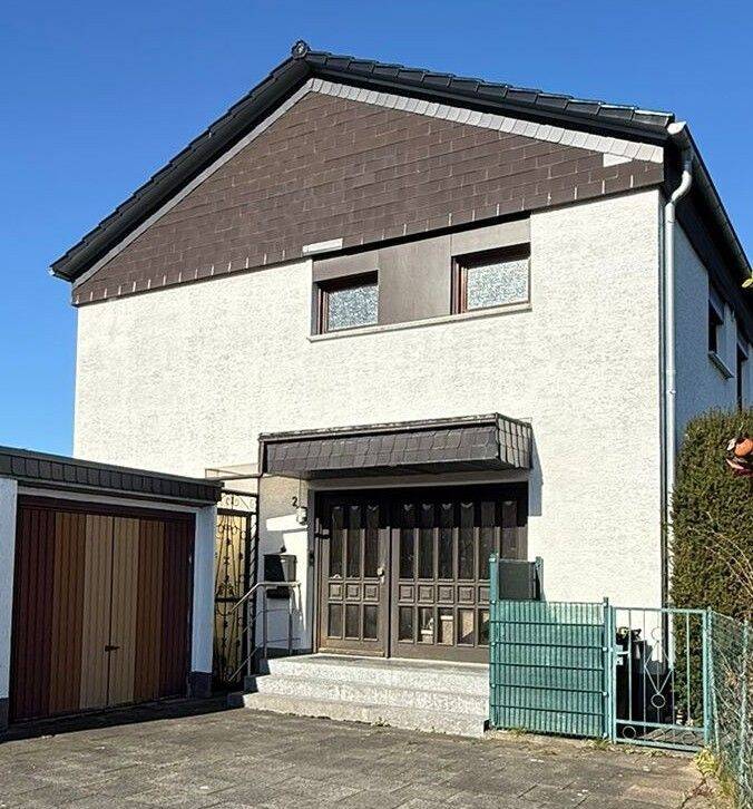 Provisionsfrei* DHH & Doppelgarage in Pulheim: Top-Ecklage auf 692m² Grundstück mit Baureserve, 50259 Pulheim