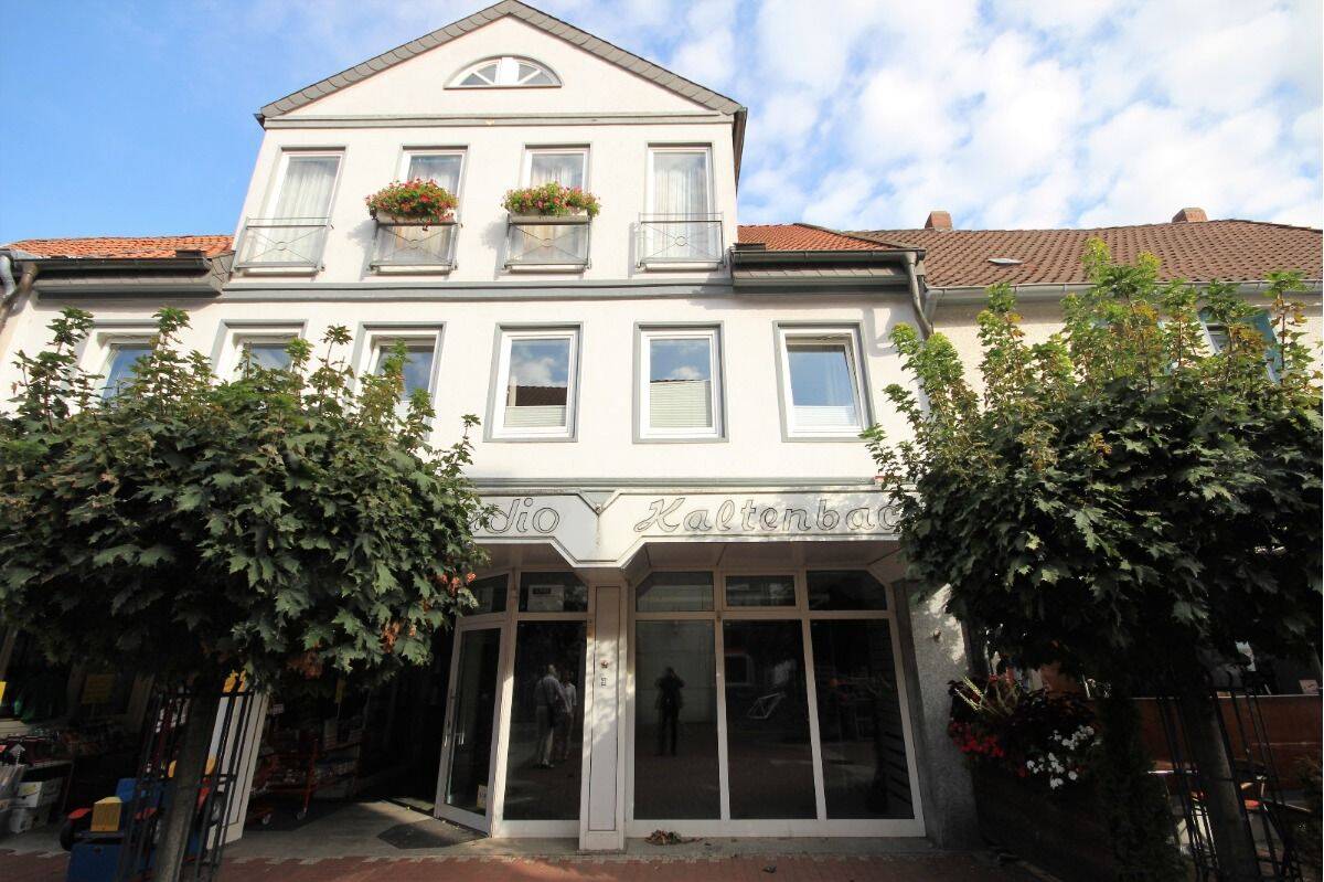 Schöne 3 ZKB – Wohnung in der Fußgängerzone von Sarstedt zu vermieten, 31157 Sarstedt