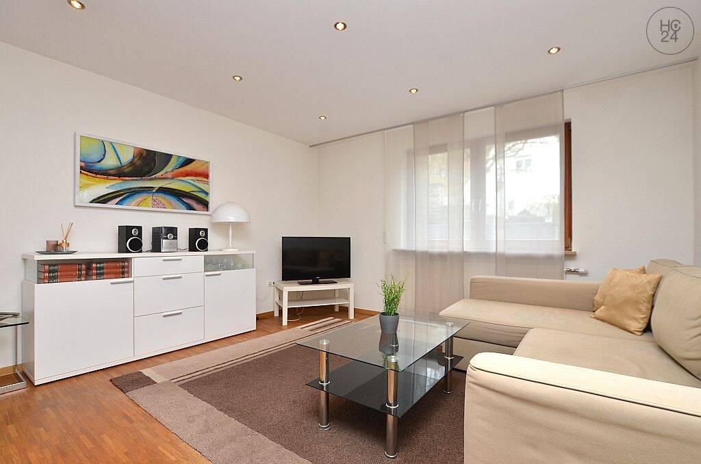 Schön möblierte 2-Zimmerwohnung in Veitshöchheim mit Terrasse, 97209 Veitshöchheim