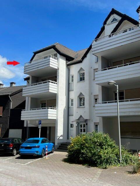 Sehr schöne, sanierte DG-Wohnung mit Loggia und Garage in zentraler Lage, 58507 Lüdenscheid