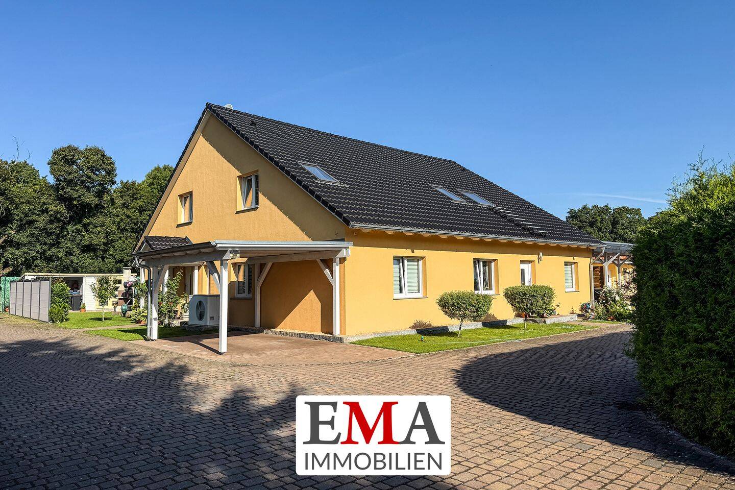 Modernes Wohnen für zwei Generationen – attraktives Einfamilienhaus mit Einliegerwohnung, 14656 Brieselang