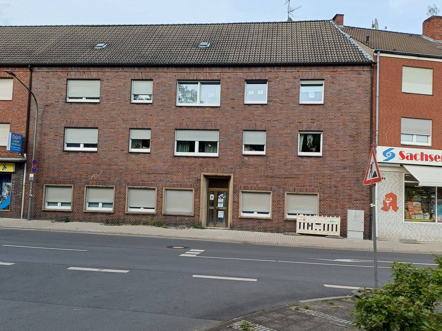 Hamm Heessen. Nähe SachsenAPO, 4ZKB, 2. Etage, Abstellräume, Keller, 3-fac neue Fenster, ca. 86 qm, Garten KM 735 € + NK + Kaution., 59073 Hamm (Bockum-Hövel Hamm-Norden Heessen)