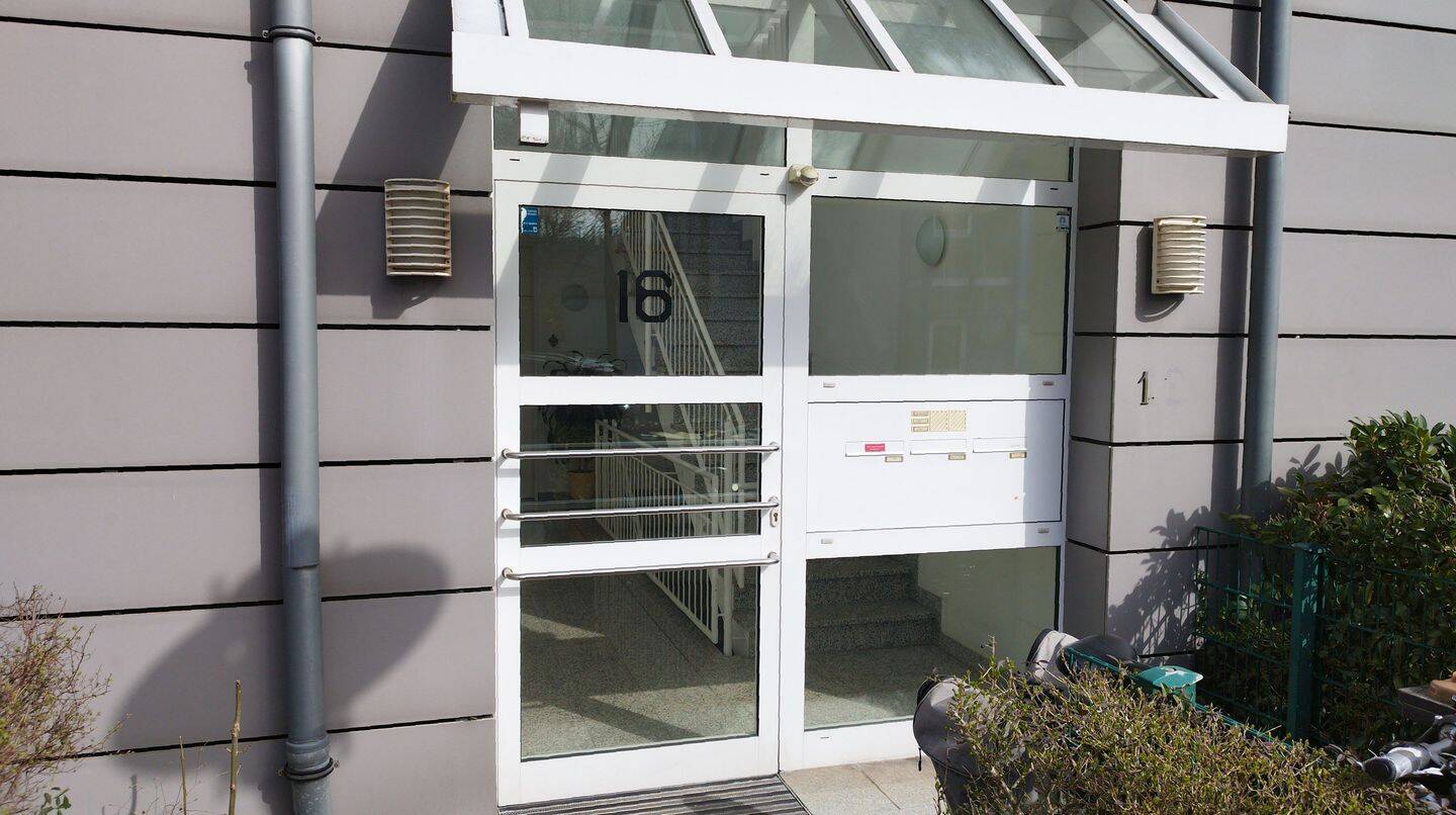 5-Zimmer Wohnung mit Balkon und Stellplatz in Hennef (Sieg), 53773 Hennef (Sieg)