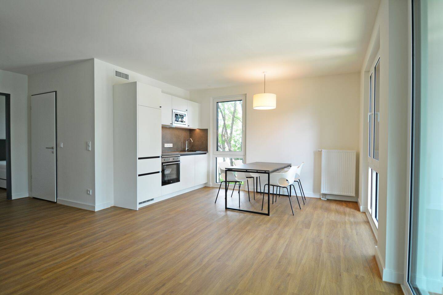 Neubau: Möblierte 2-Zimmer-Wohnung mit Terrasse, 10318 Berlin (Treptow-Köpenick)