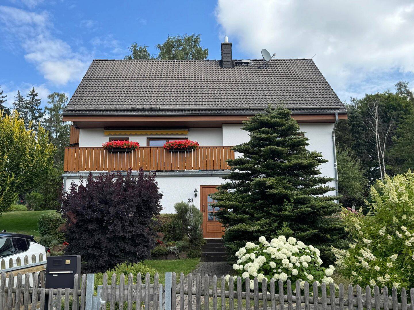 Ein Haus für die ganze Familie: drei Etagen voller Möglichkeiten, 9128 Chemnitz (Einsiedel Euba Kleinolbersdorf-Altenhain)