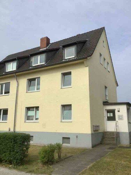 Lichtdurchflutete 2-Zimmer Wohnung im Dachgeschoss, 33647 Bielefeld (Brackwede Senne Ummeln)