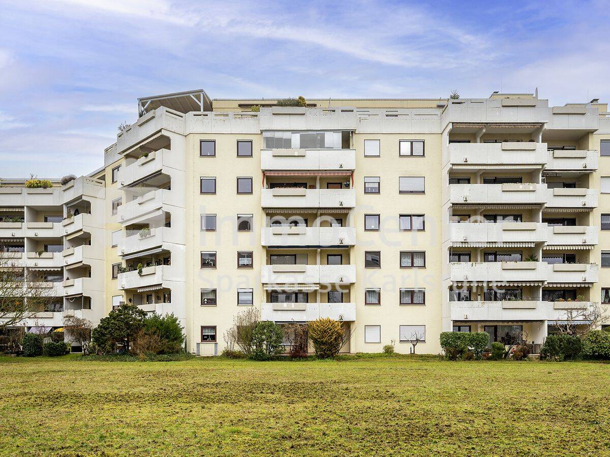 Gemütlich, hell, Platz zum Wohlfühlen: Ihre 3-Zimmer-Wohnung in Neureut mit Loggia und TG-Stellplatz, 76149 Karlsruhe (Neureut Nordstadt)