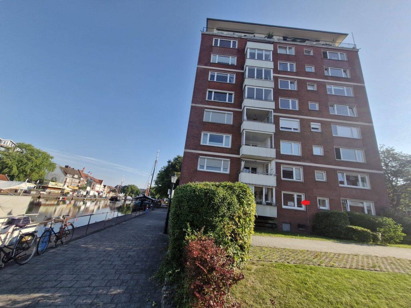 Emden – direkt am Delft ! Komplett saniertes 1-Zimmer-Appartement im Erdgeschoss !, 26721 Emden (Barenburg Conrebbersweg Früchteburg Harsweg Stadtzentrum)