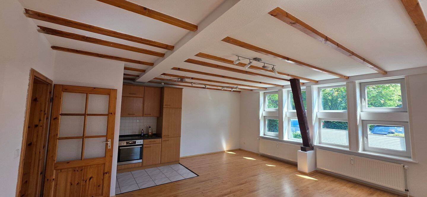 Gepflegte 2,5-Zimmer-Wohnung mit 60 m2 im Erdgeschoss, 38442 Wolfsburg (Ehmen Fallersleben Mörse Sandkamp Sülfeld)