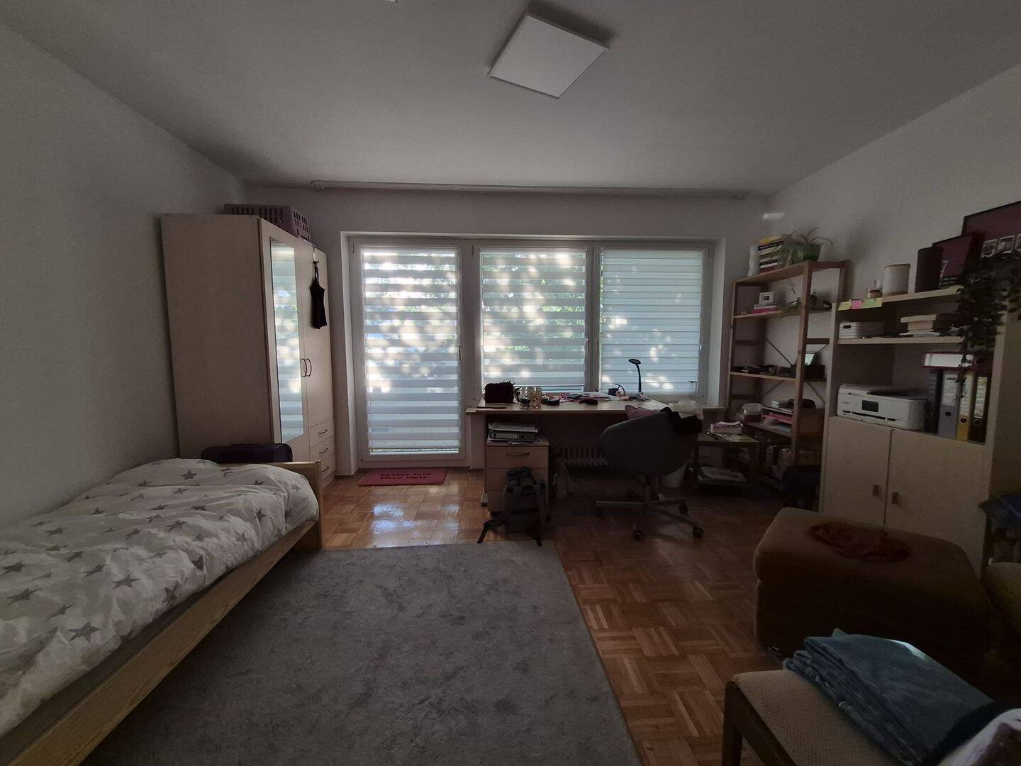Apartment mit Südbalkon in Regensburg, 93051 Regensburg (Galgenberg Großprüfening-Dechbetten-Königswiesen Kumpfmühl-Ziegetsdorf-Neuprüll)