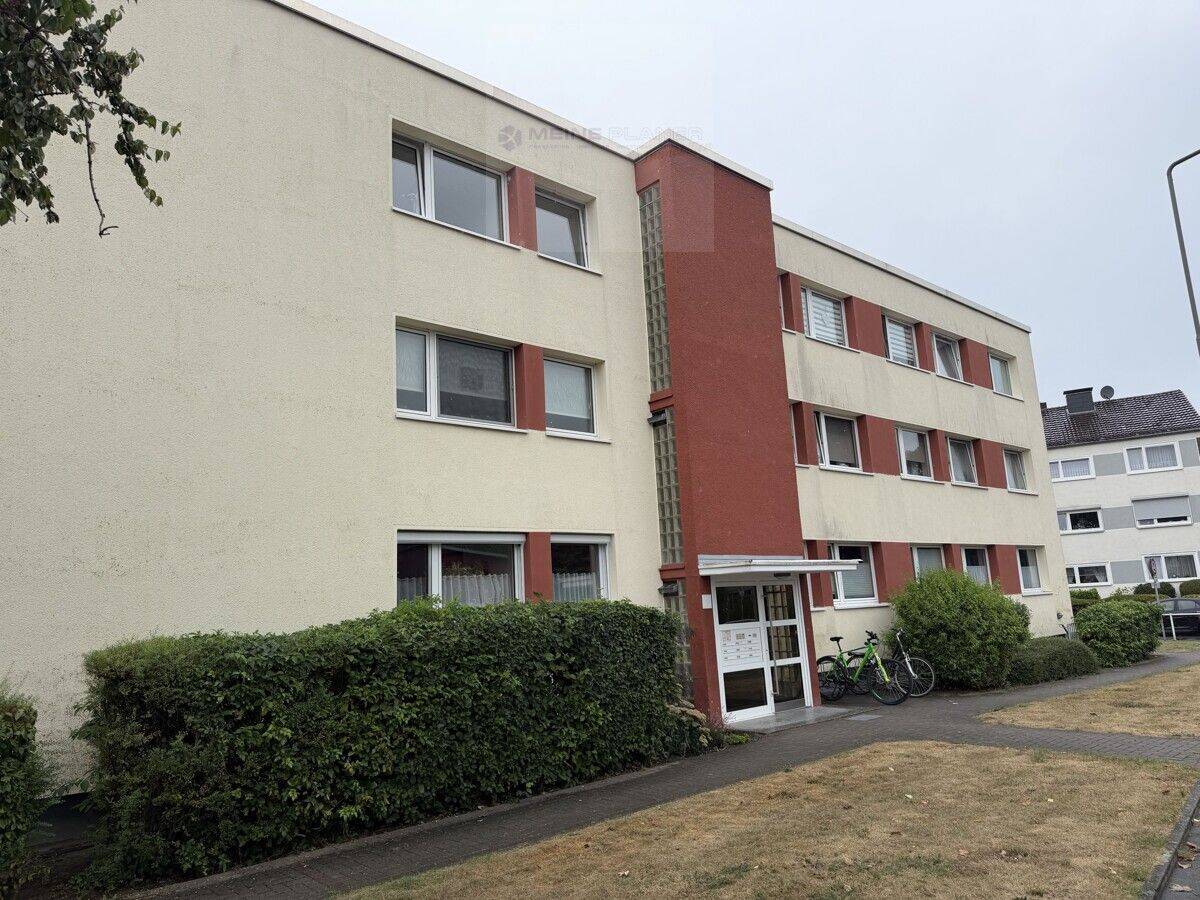 Sonnige Dreizimmerwohnung im Dachgeschoss mit Balkon – Ratingen Zentrum, 40878 Ratingen