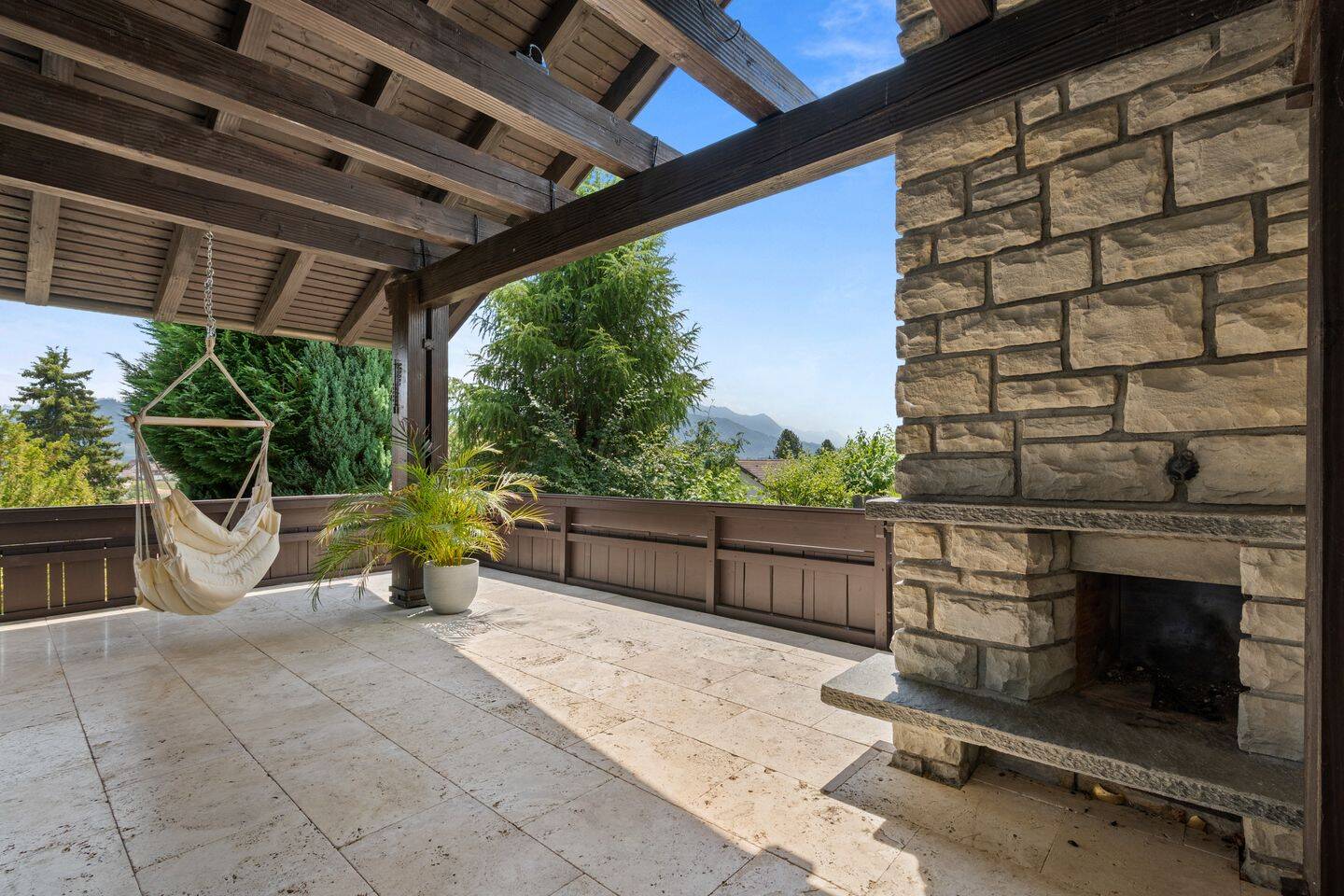 Modernes Zuhause mit Pool und Bergblick, 87448 Waltenhofen