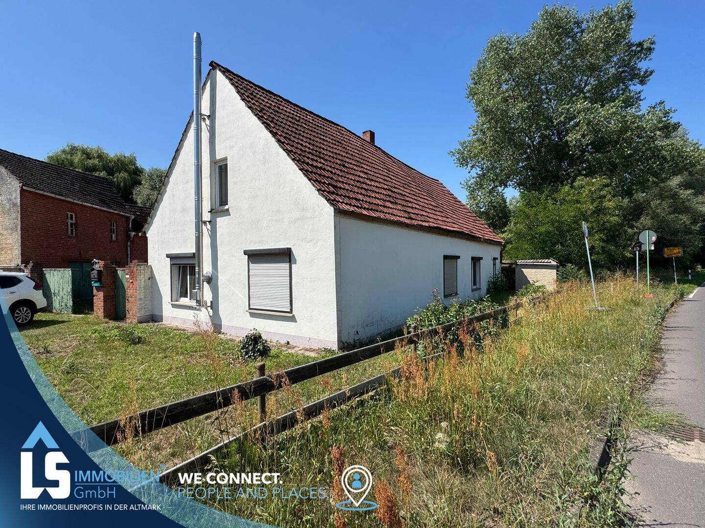 Großzügiges Einfamilienhaus mit großem Grundstuck und reichlich Nebengelass, 39517 Tangerhütte