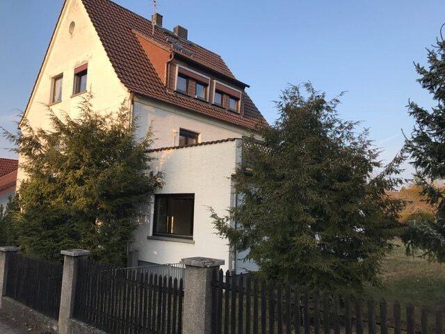 Großzügige und gut geschnittene 2 Zimmer-Wohnung in netter Nachbarschaft, Lumdastr. 50, Lollar, 35457 Lollar