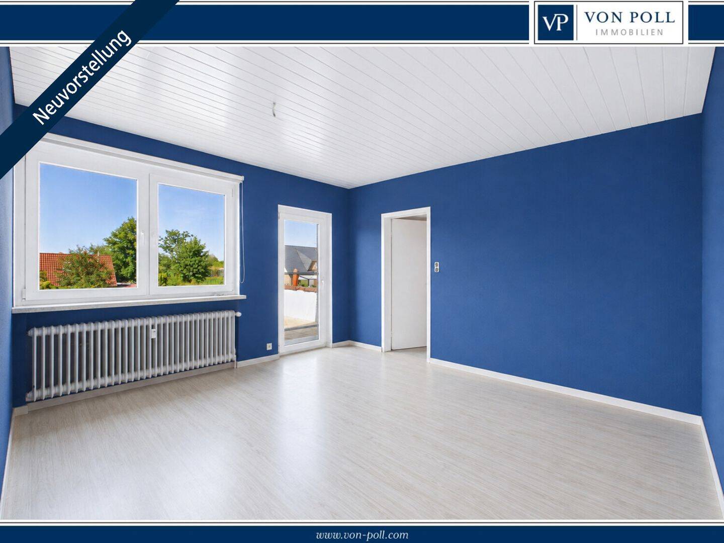 Gemütliche Dachgeschosswohnung mit großzügiger Dachterrasse in guter Wohnlage von Hage, 26524 Hage