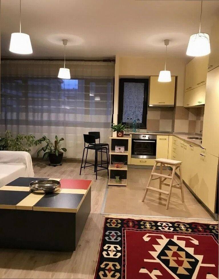 Charmante 1.5-Zimmer-Wohnung mit EBK in Jena, 7745 Jena