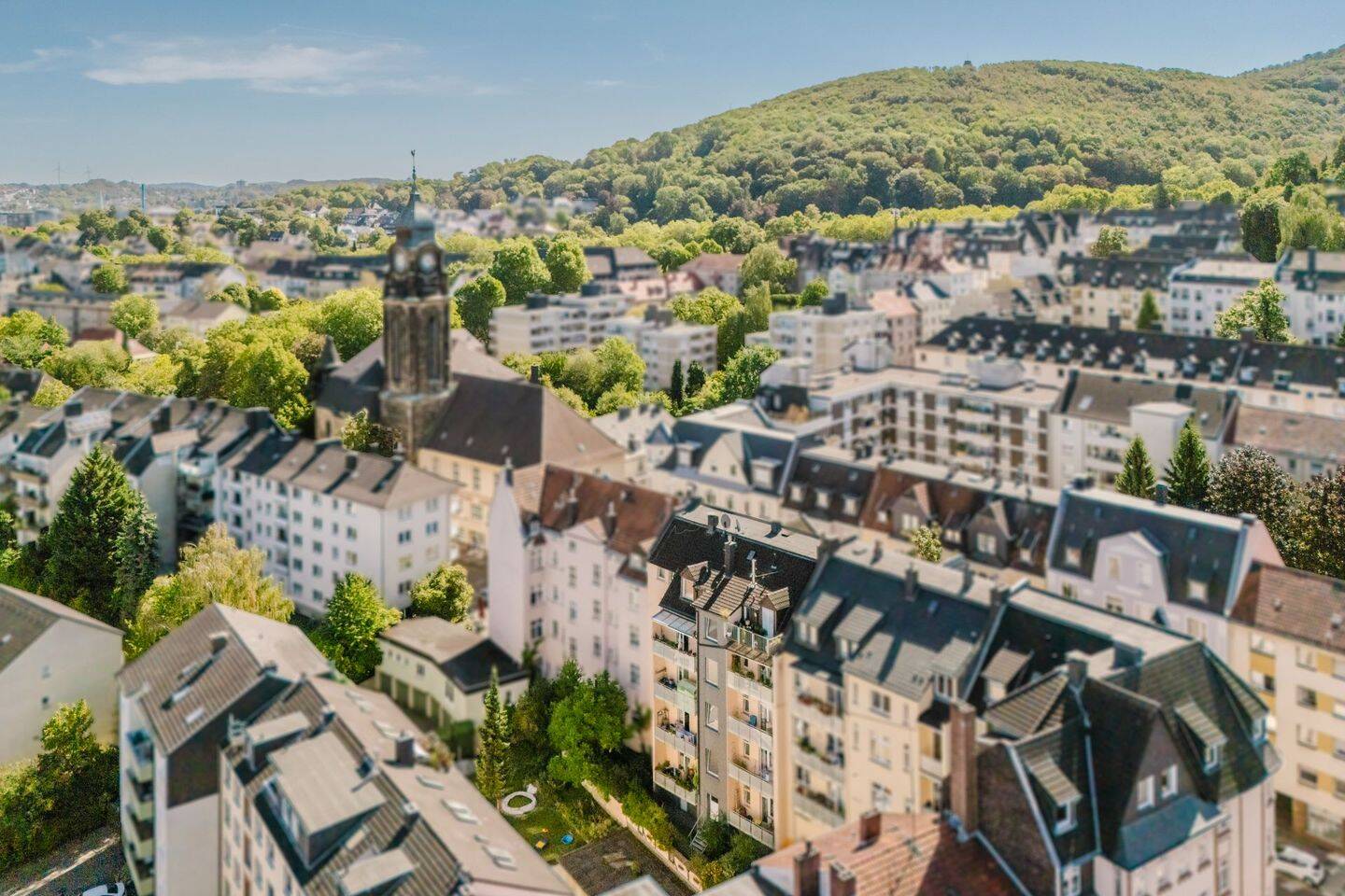 Lichtdurchflutete 3-Zimmer-Wohnung mit Balkon in Hagen, 58089 Hagen