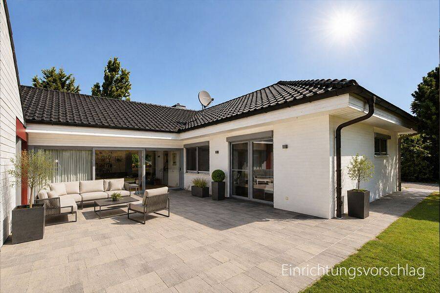Eleganter Architekten-Bungalow mit beeindruckender Raumhöhe in bester Lage von Meine!, 38527 Meine