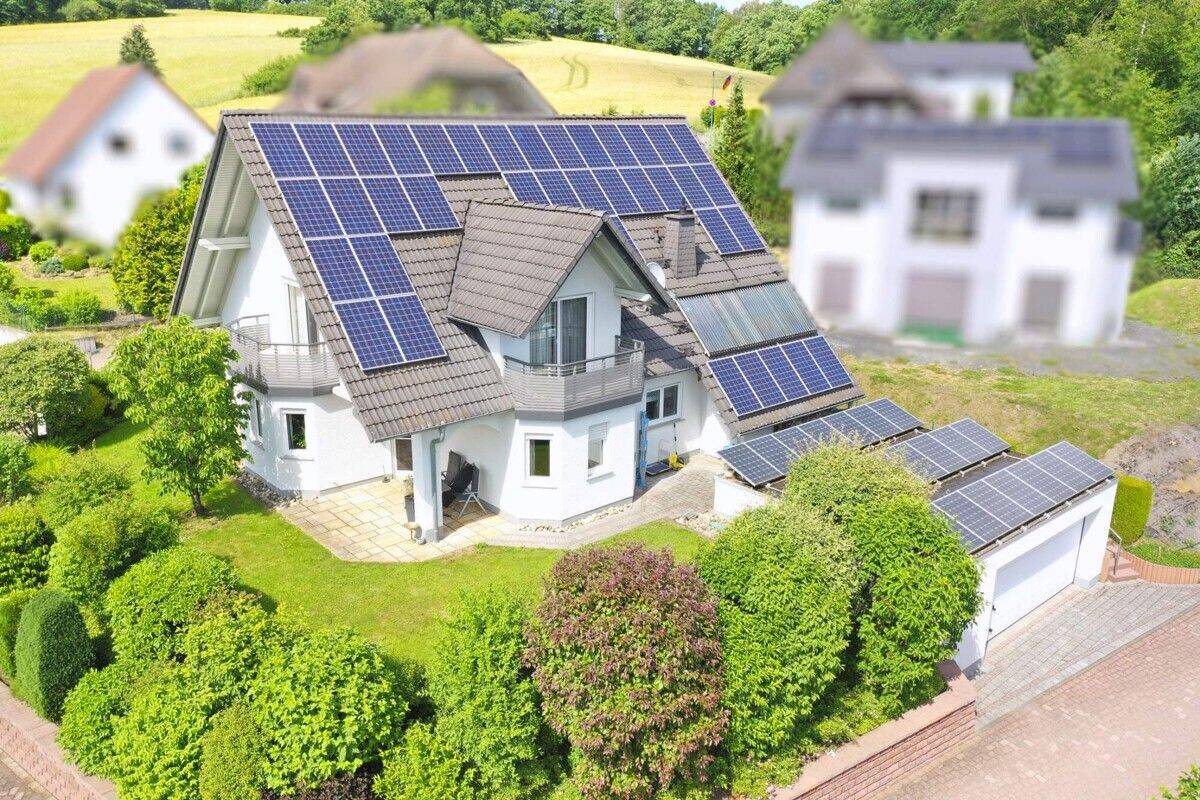 Einfamilienhaus in Bad Soden-Salmünster – attraktive PV-Erträge, 63628 Bad Soden-Salmünster