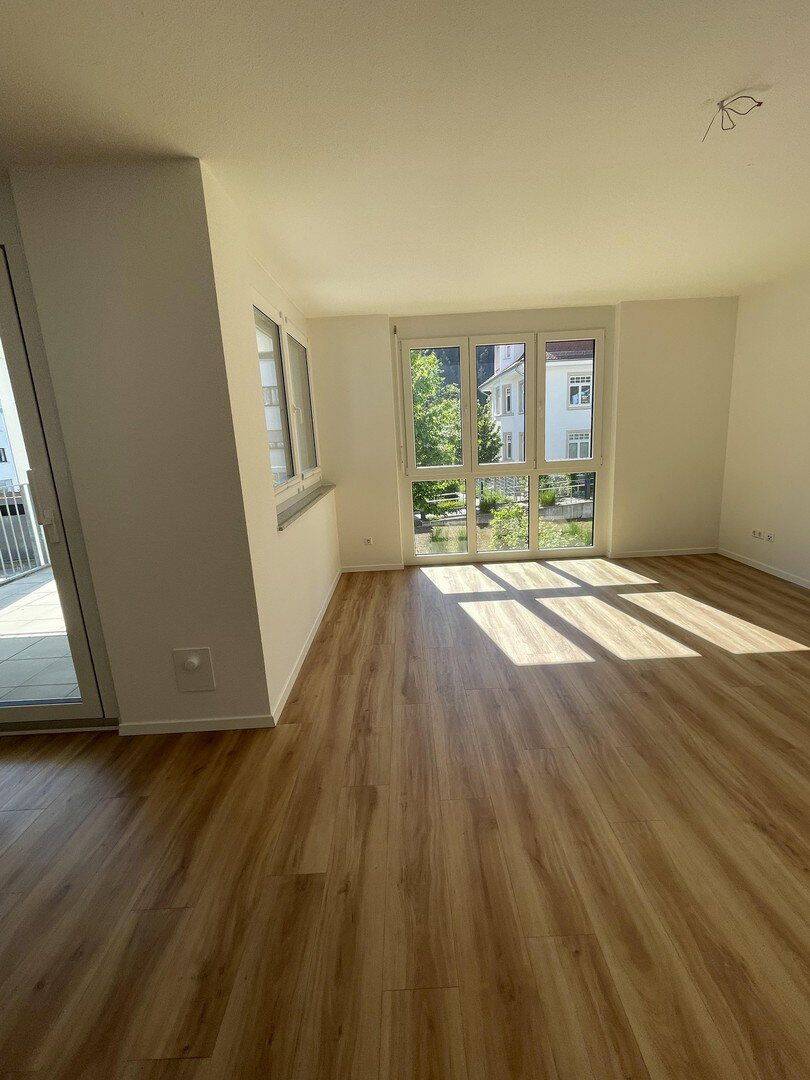 Wunderschöne 4 Zimmerwohnung mit Garten und Balkon, 76593 Gernsbach