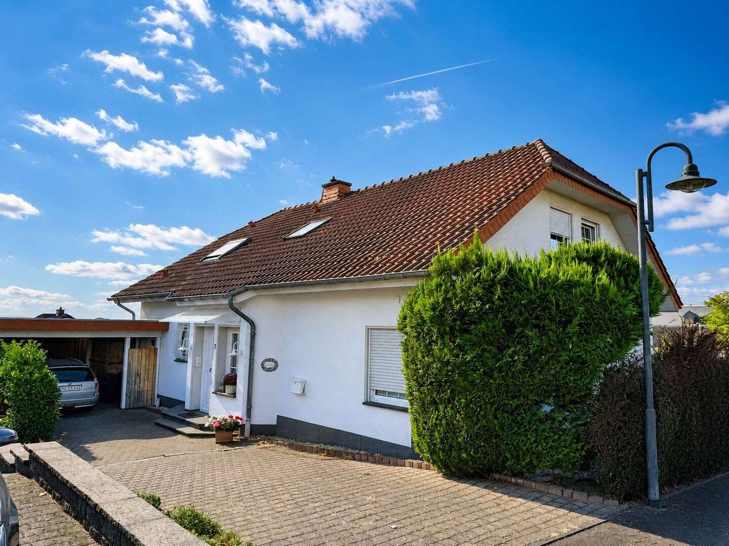 Einfamilienhaus mit 6 Zimmern, großem Keller und 660 m² Grundstück, 56743 Mendig