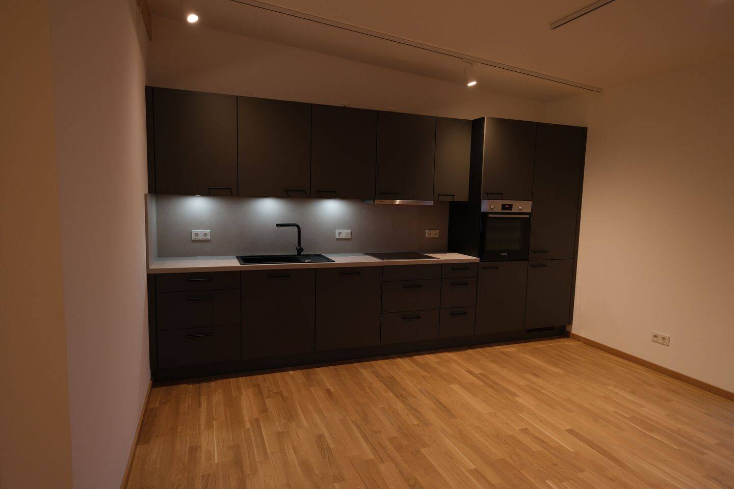 Top Penthouse Wohnung in Metten, 94526 Metten