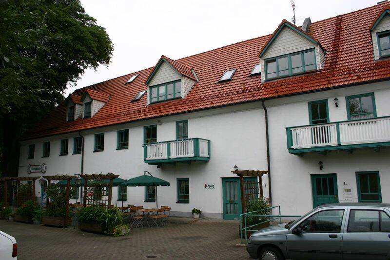 Kleine , praktische Single Wohnung mit Küche und Dusche zu vermieten, 1665 Klipphausen