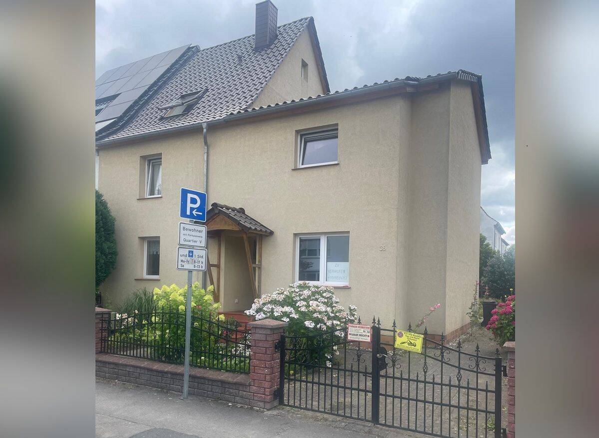 Renoviertes Einfamilienhaus in zentraler & ruhiger Lage zum Kauf, 37603 Holzminden