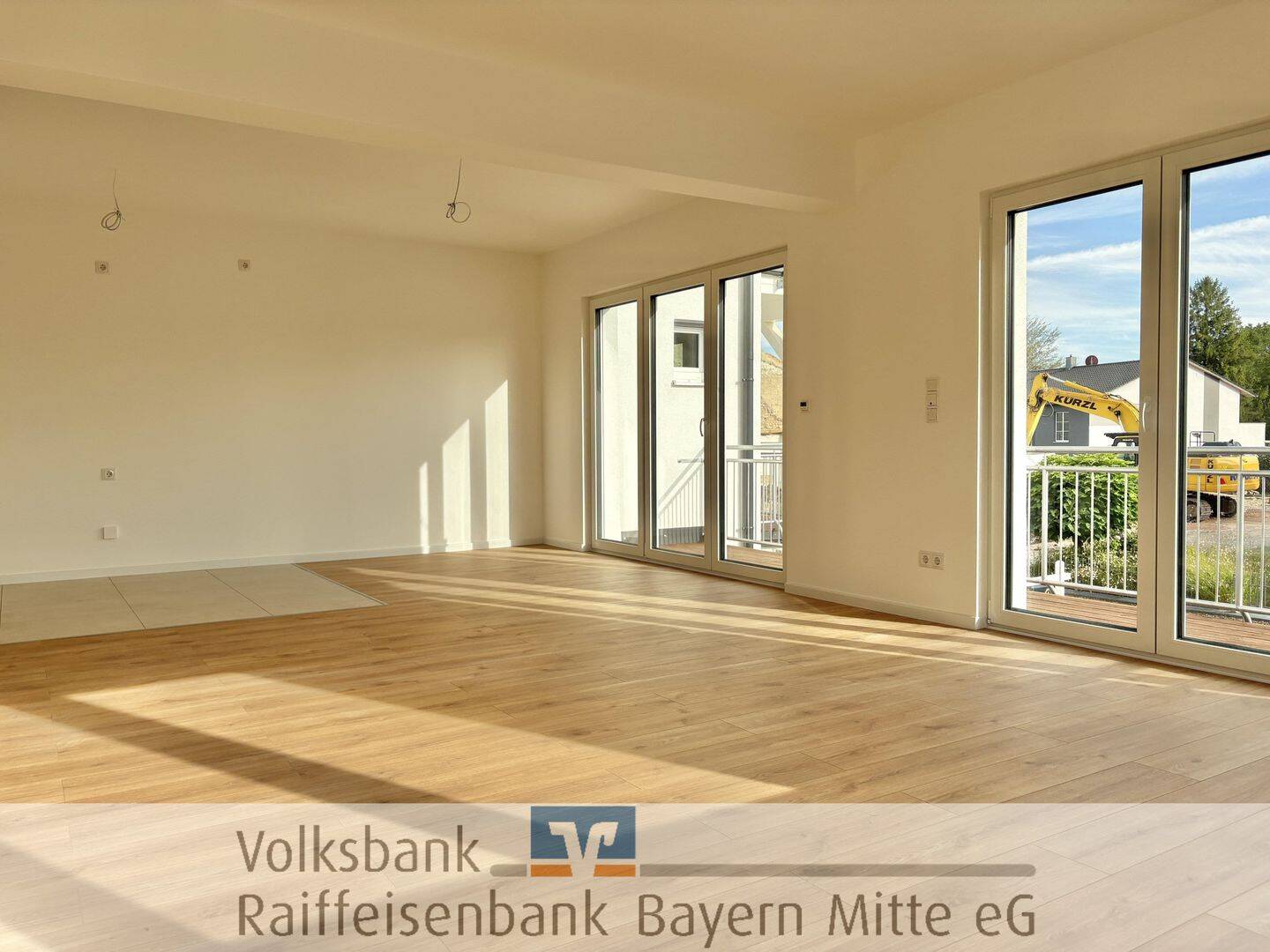 Erstbezug – moderne Obergeschoß-Wohnung in Arnhofen, 93326 Abensberg