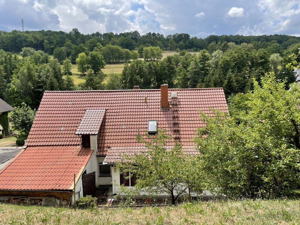 Ruhig leben im Grünen – idyllisches Anwesen für die ganze Familie, 98634 Wasungen (Wahns)