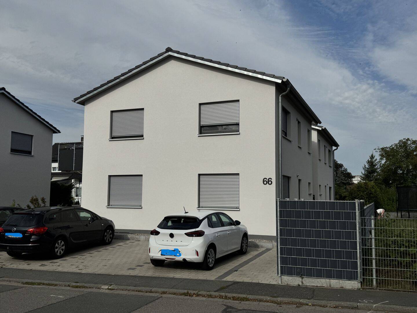 Moderne Wohlfühloase: Erstklassige 2,5 -Zimmer-Neubauwohnung in Strullendorf, 96129 Strullendorf
