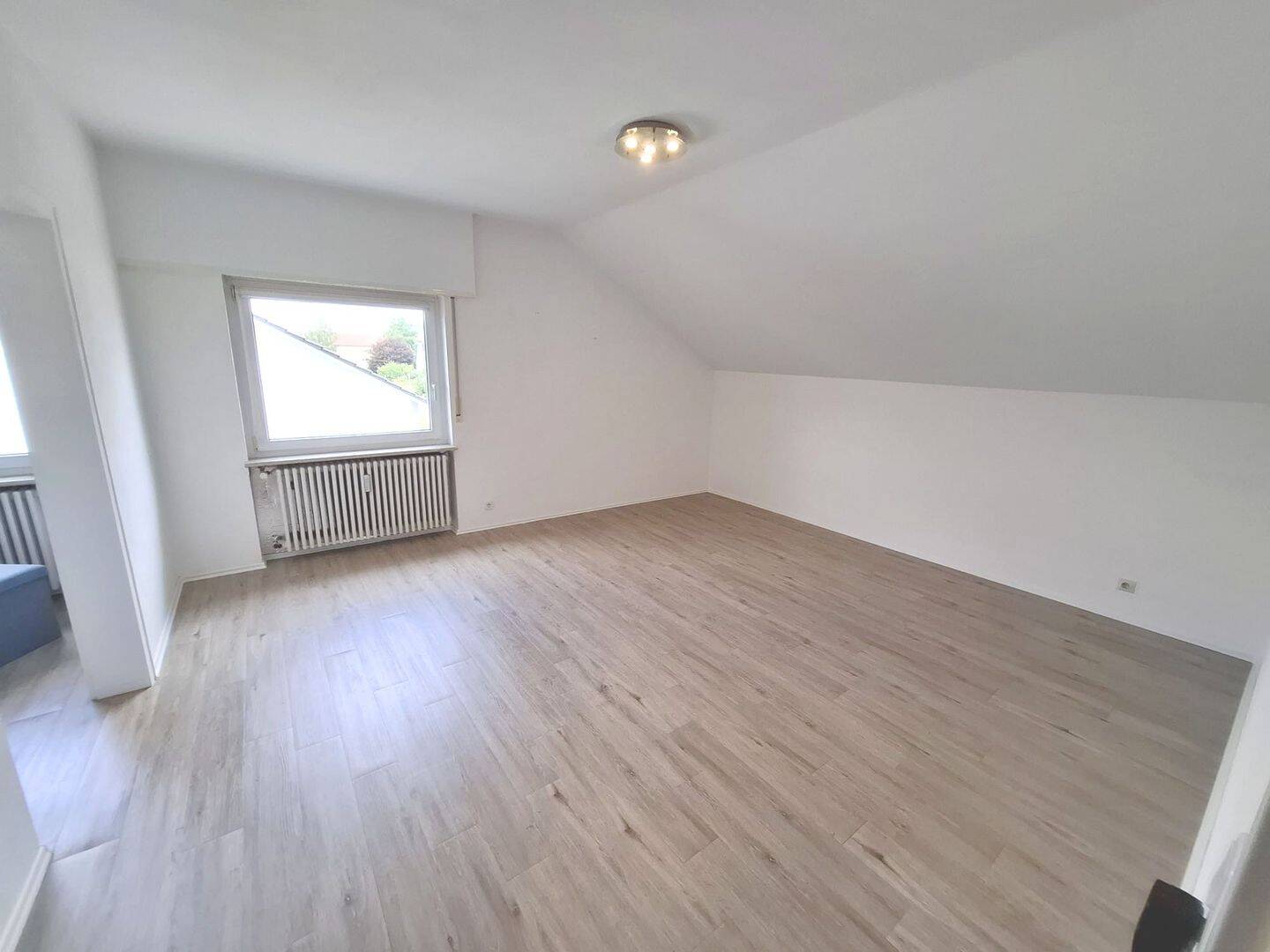 Mitbewohner gesucht. WG-Zimmer zu vermieten, 79639 Grenzach-Wyhlen