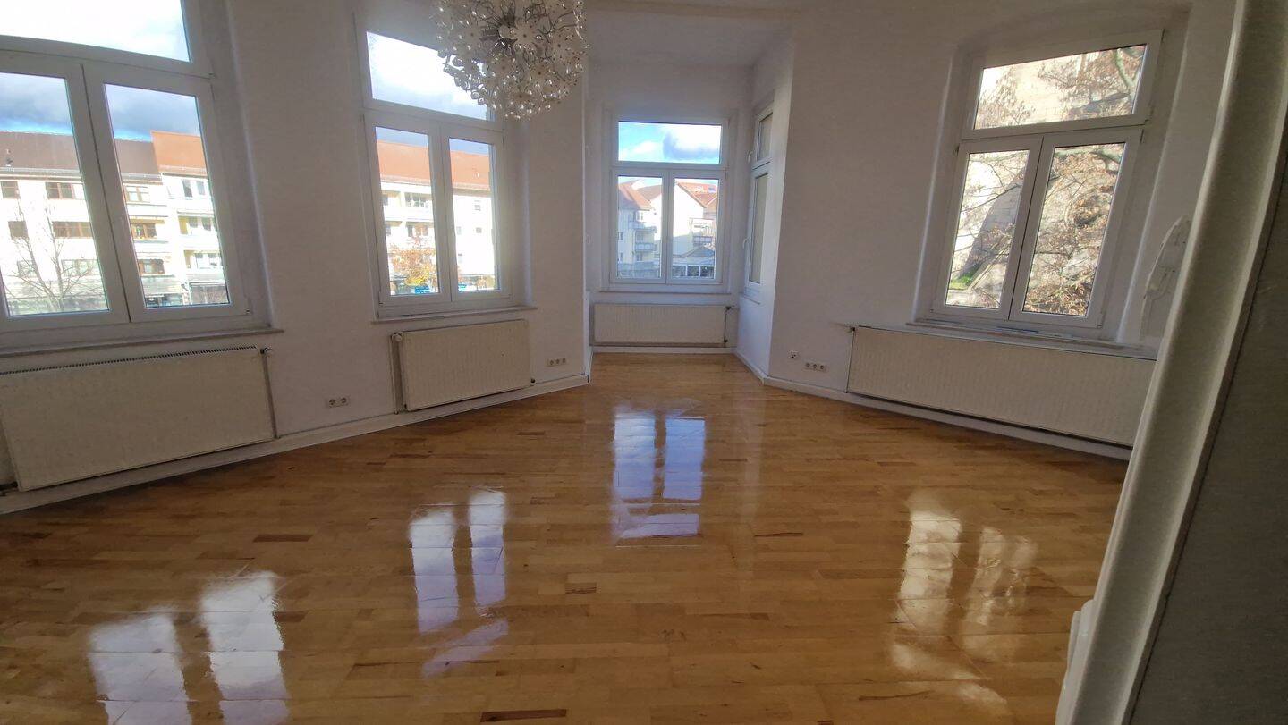 Markt 26 – Vierraumwohnung mitten im Stadtzentrum, 6217 Merseburg