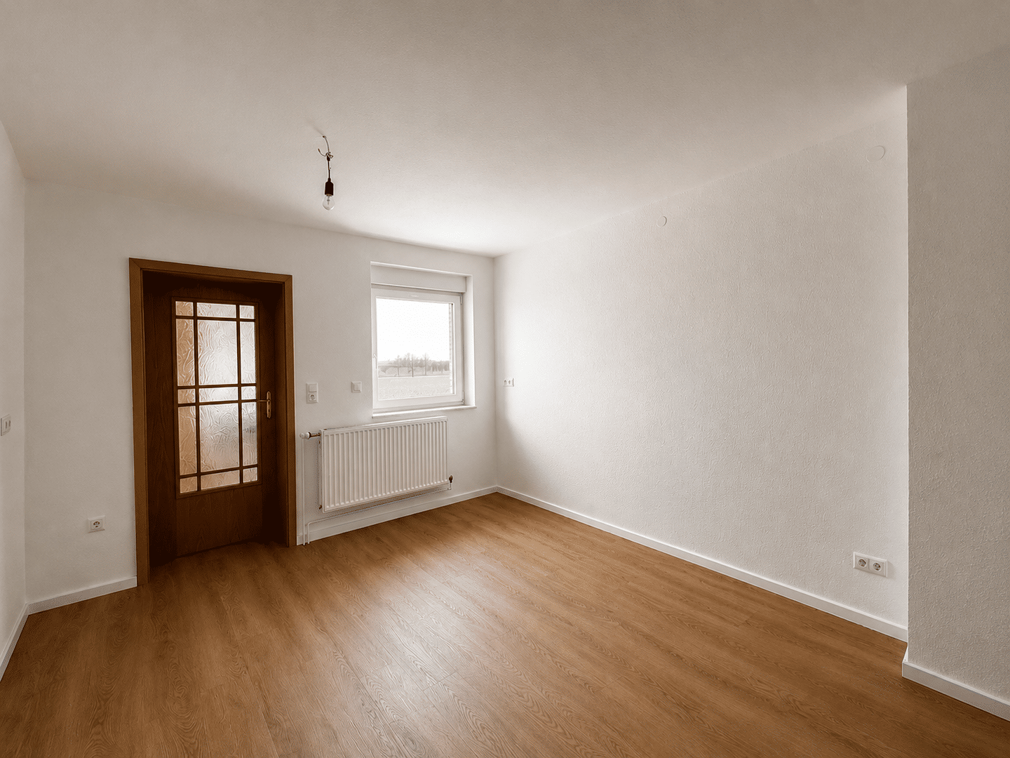 Helle 5-Zimmer-Wohnung mit Balkon und Weitblick in Harsum, 31177 Harsum