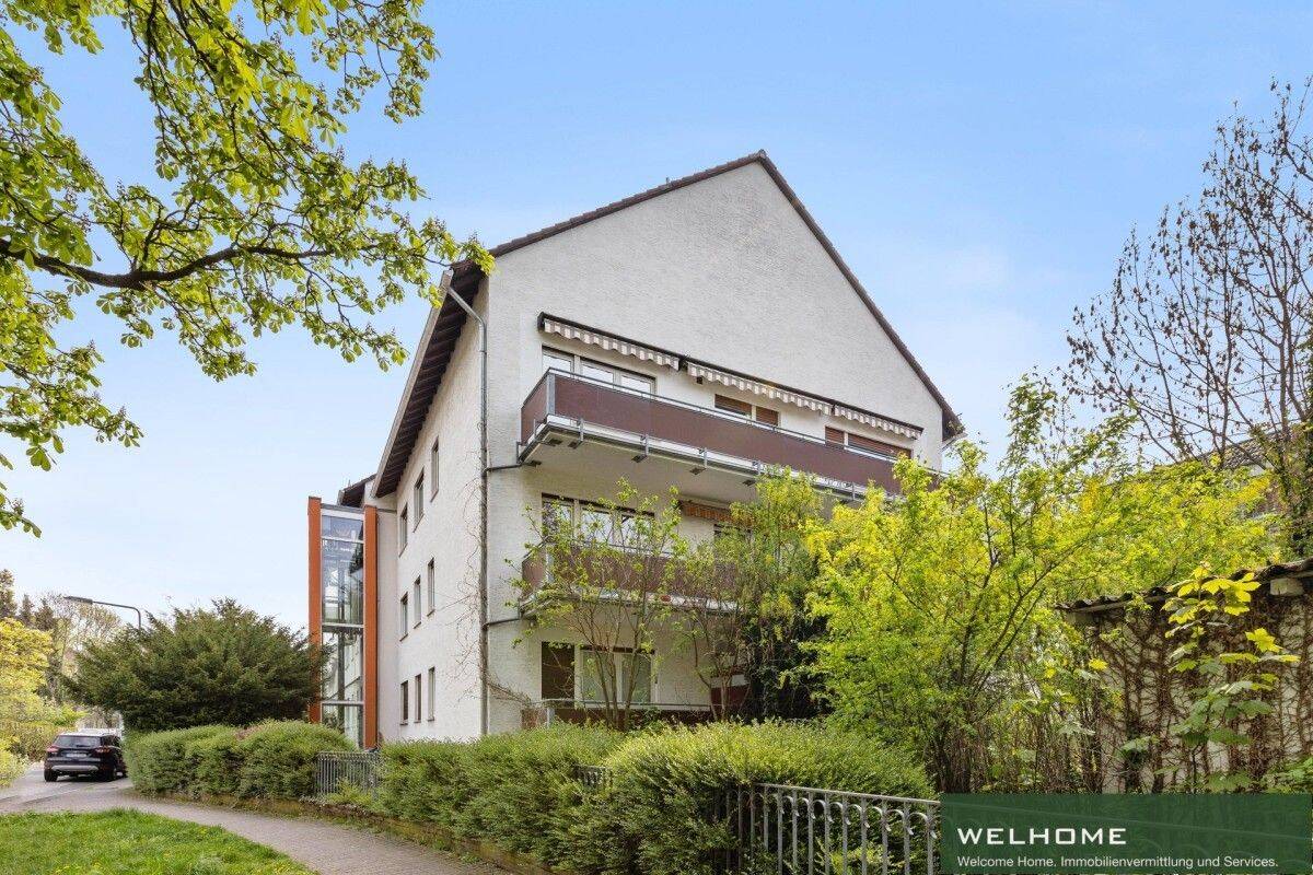 Großzügige 3-Zimmerwohnung mit großem Balkon und Einbauküche., 60433 Frankfurt am Main (Bonames Dornbusch Eschersheim Frankfurter Berg Preungesheim)