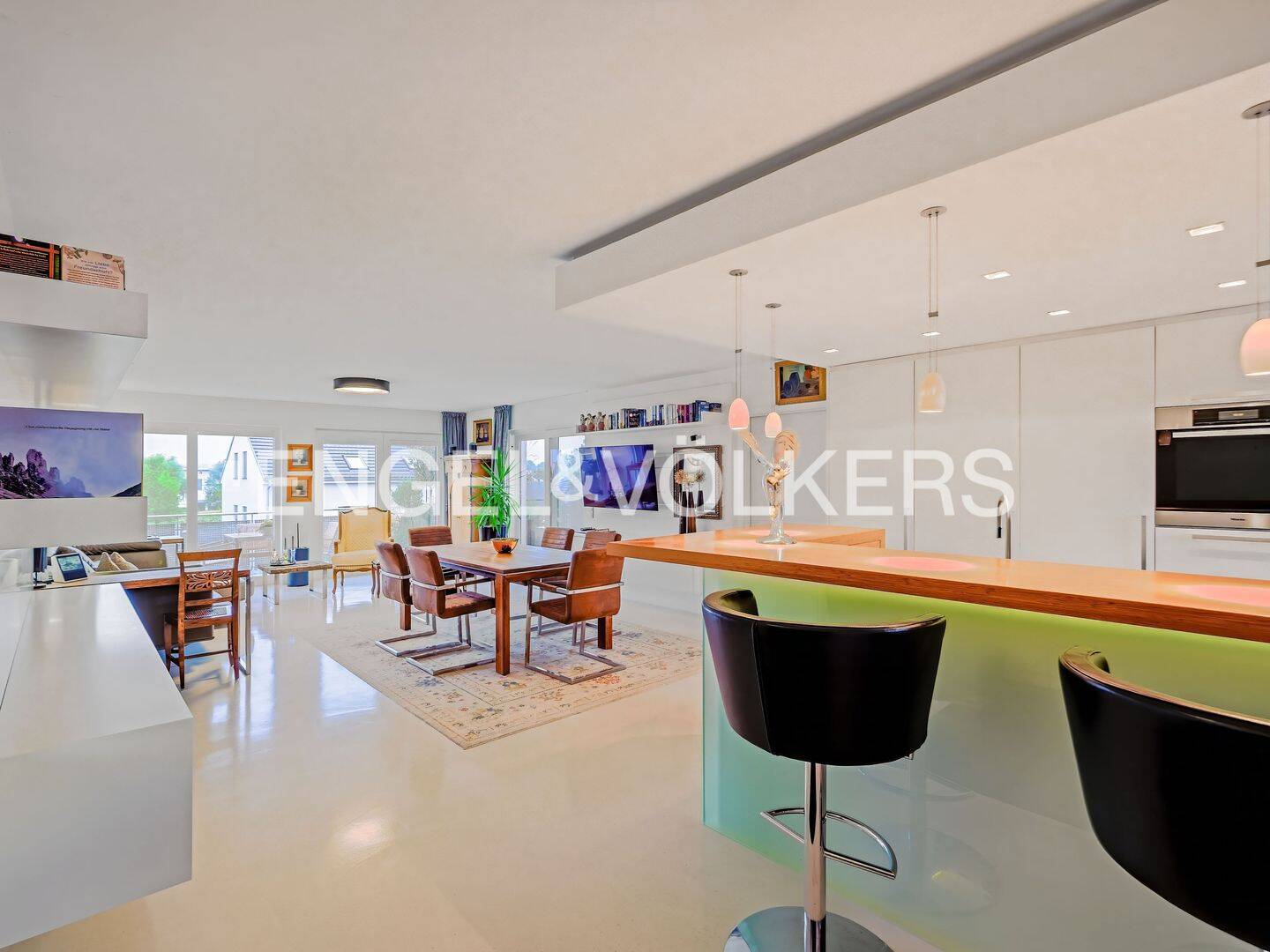 Design trifft Wohnkomfort – Hochwertige 2-Zimmer-Wohnung mit Dachterrasse, 85221 Dachau