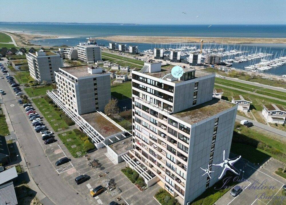 Wohnen mit Weitblick – Panoramablick direkt unter der 360°-Dachterrasse, 24235 Wendtorf