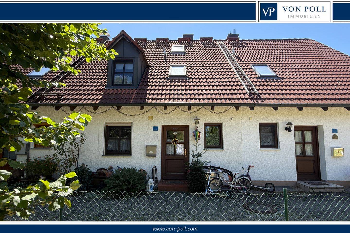 Lichtdurchflutetes, geräumiges Reihenhaus mit Gartenterrasse und Garage nahe Dachau, 85244 Röhrmoos