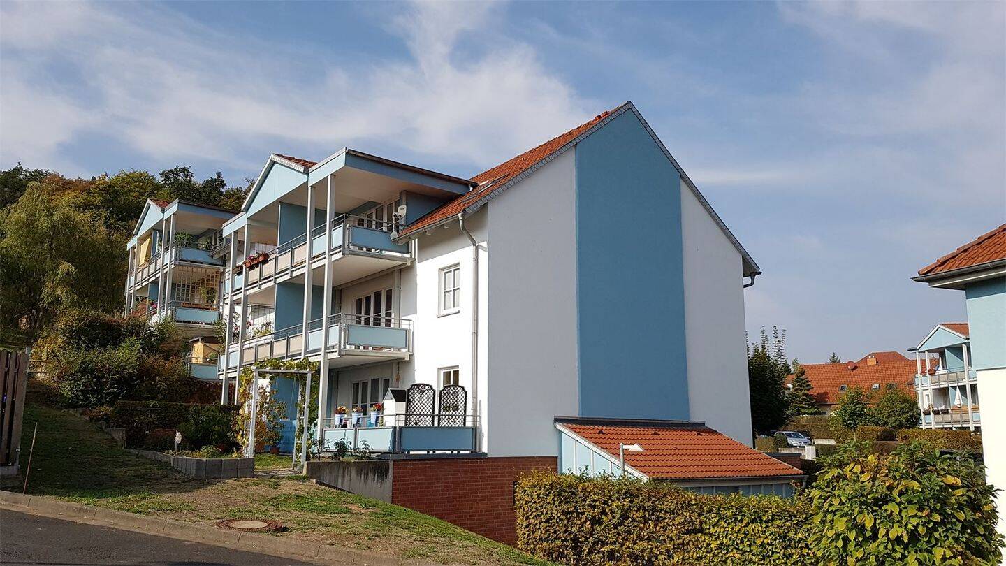 Schicke 3-Raumwohnung in grüner stadtnaher Lage zu verkaufen!, 99819 Krauthausen